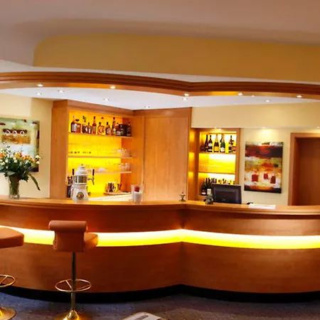 奥登霍夫费伦酒店 酒店